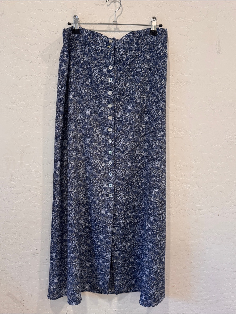Vintage Y2K rue21 Dainty Floral Navy Blue Floral Button-Front Midi Skirt A-Line